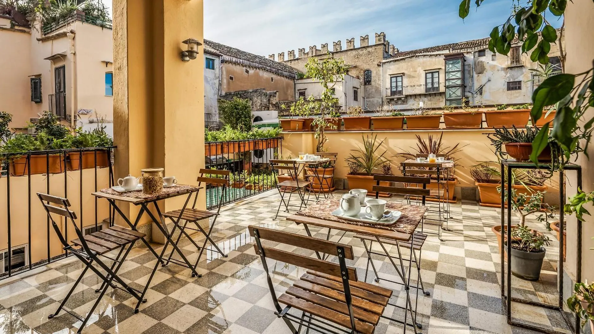 **  Le Stanze Al Genio Di Darlon Bed & Breakfast Palermo Italy